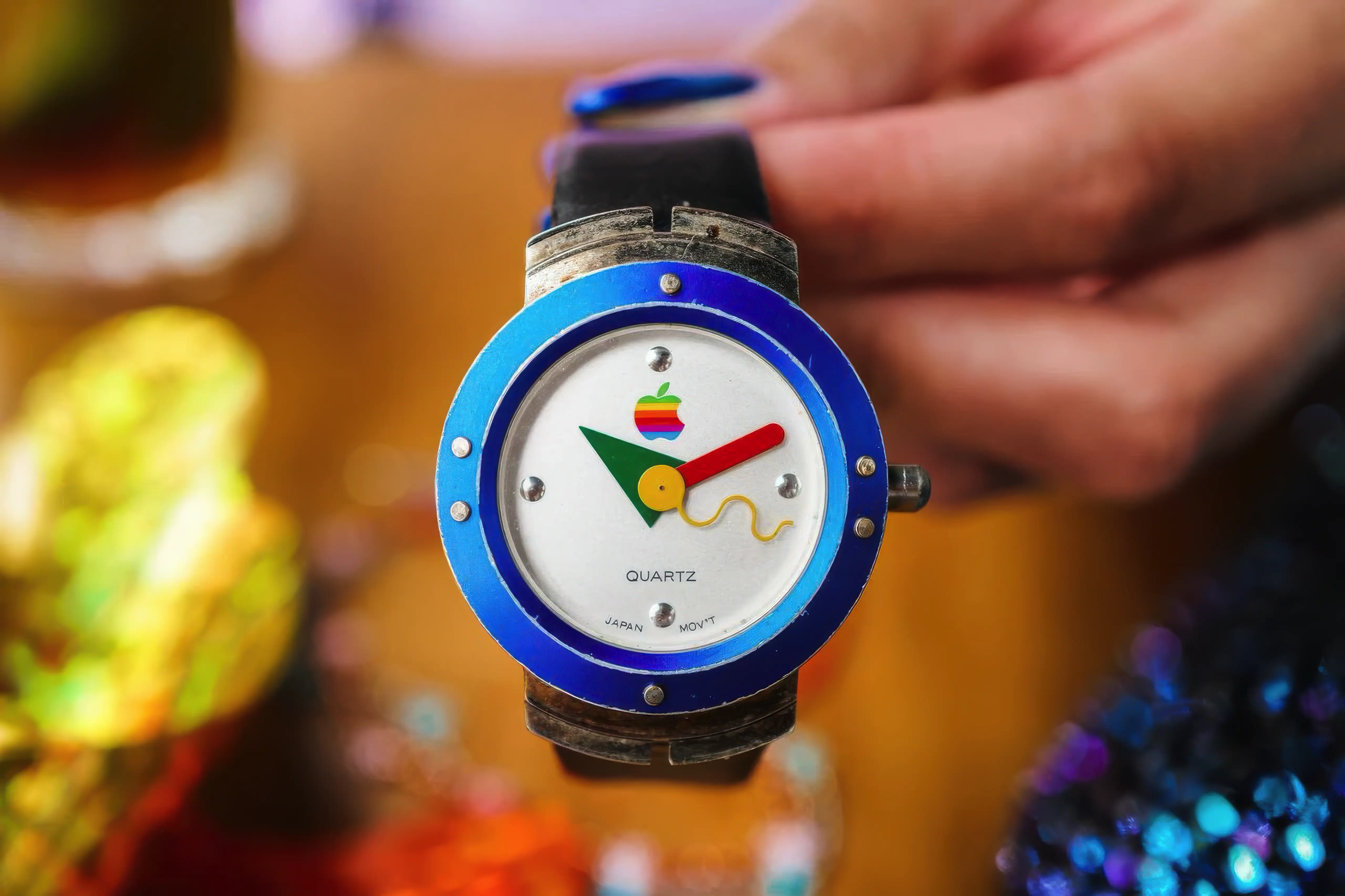 В 1995 году Apple выпускала наручные часы